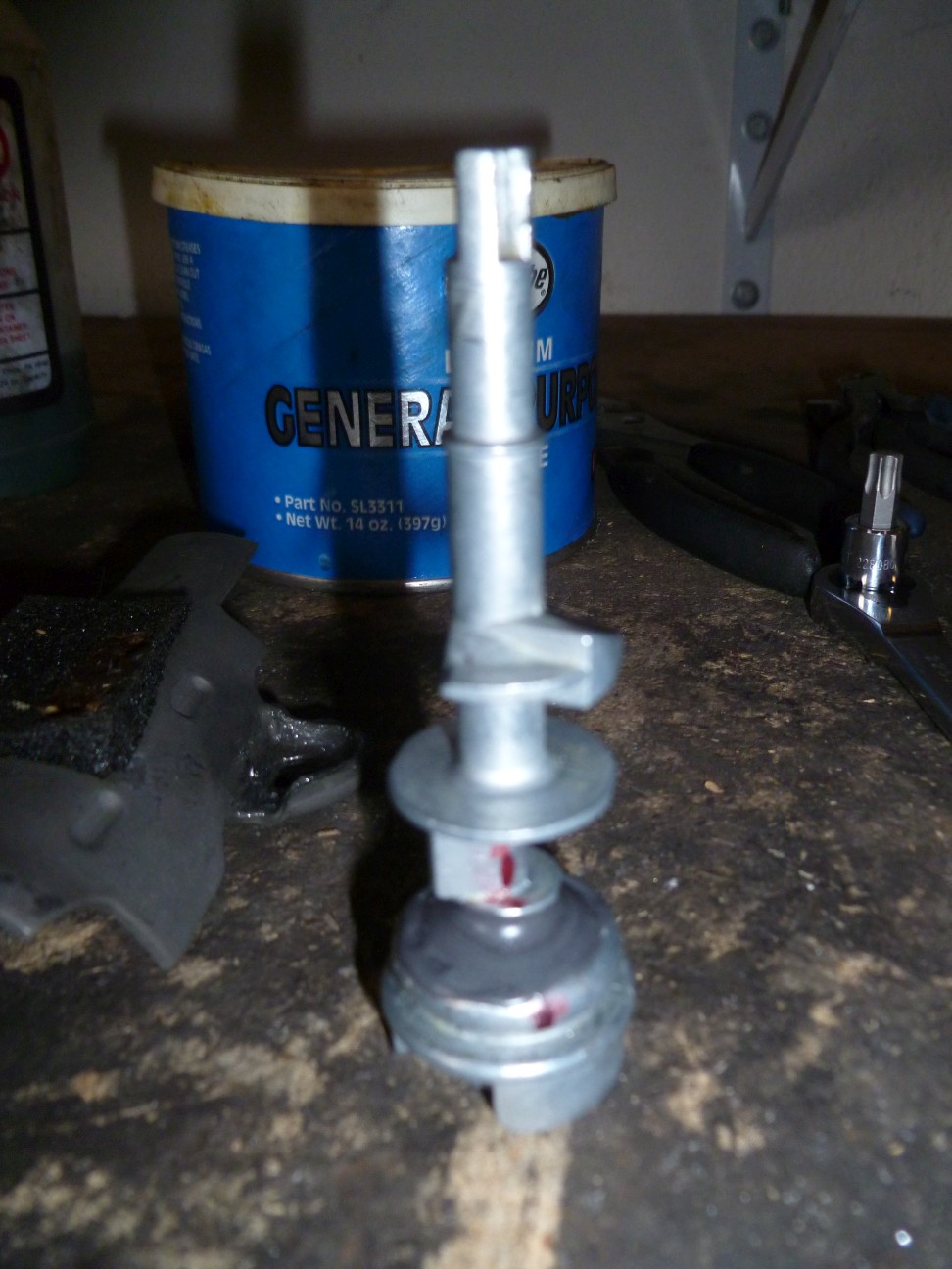 DIY spinning key problem repair the ignition switch to lock cylinder