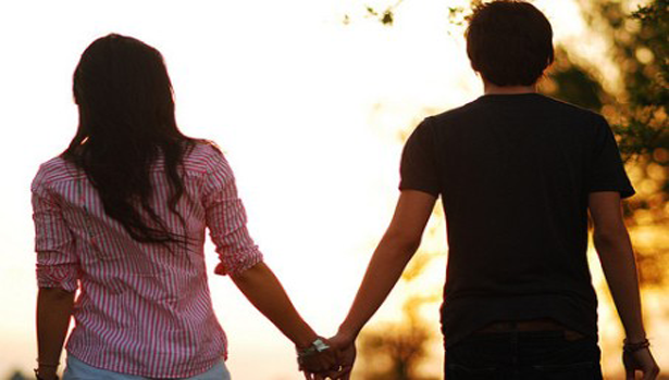 Hubungan Cinta yang Bahagia Akan Membuat Berat Badan Anda Naik, Benarkah?
