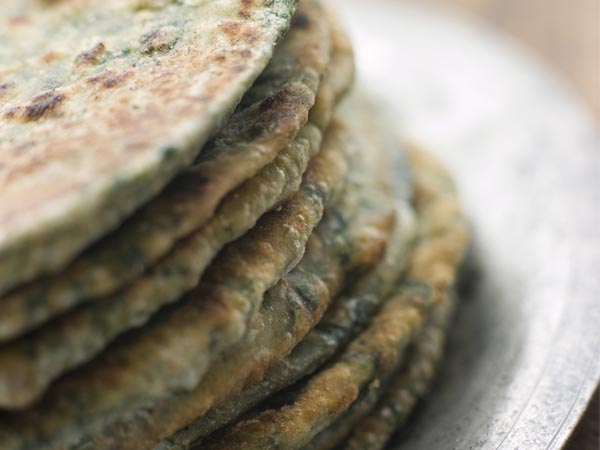 http://u.cubeupload.com/Sweet/PaneerParatha.jpg