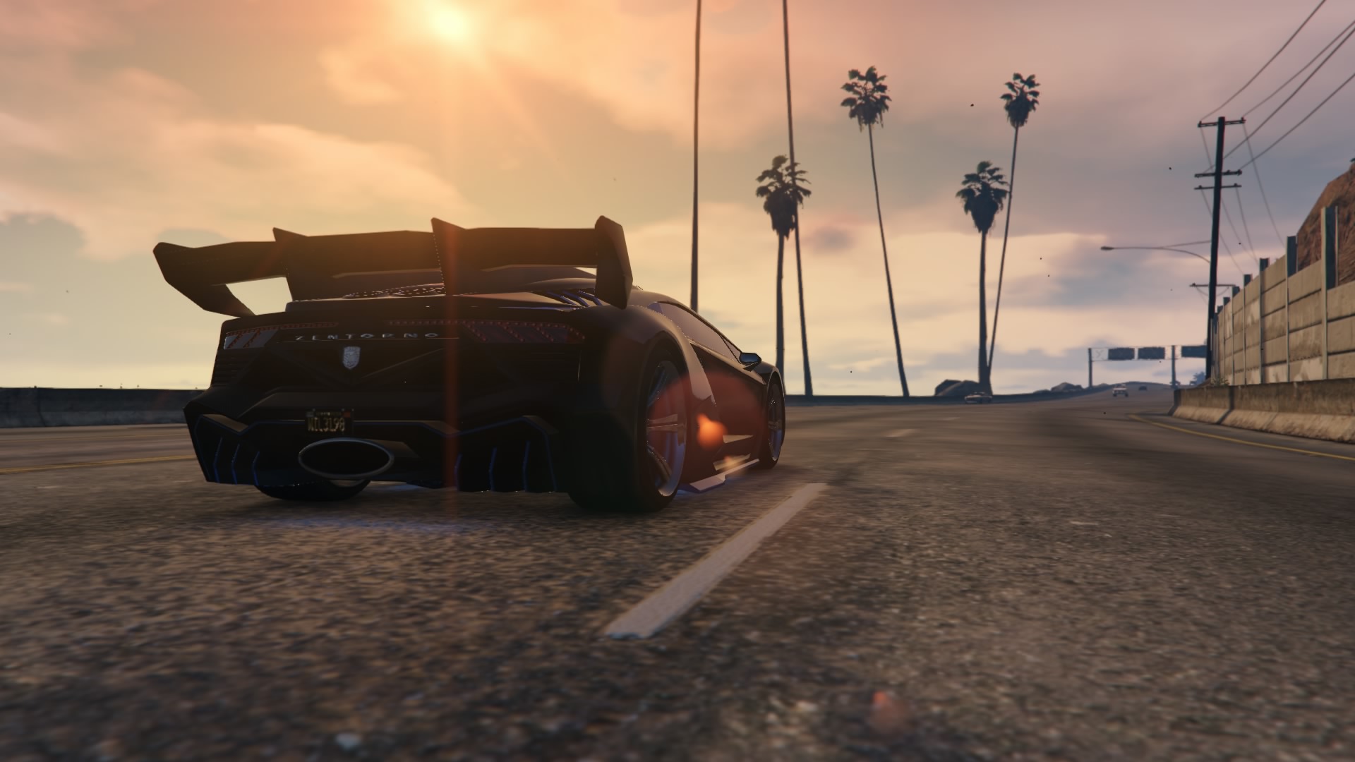 e17GrandTheftAutoV20150.jpg
