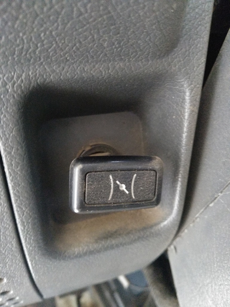 Picture Request - High Idle Starting Knob (left of steering wheel ...