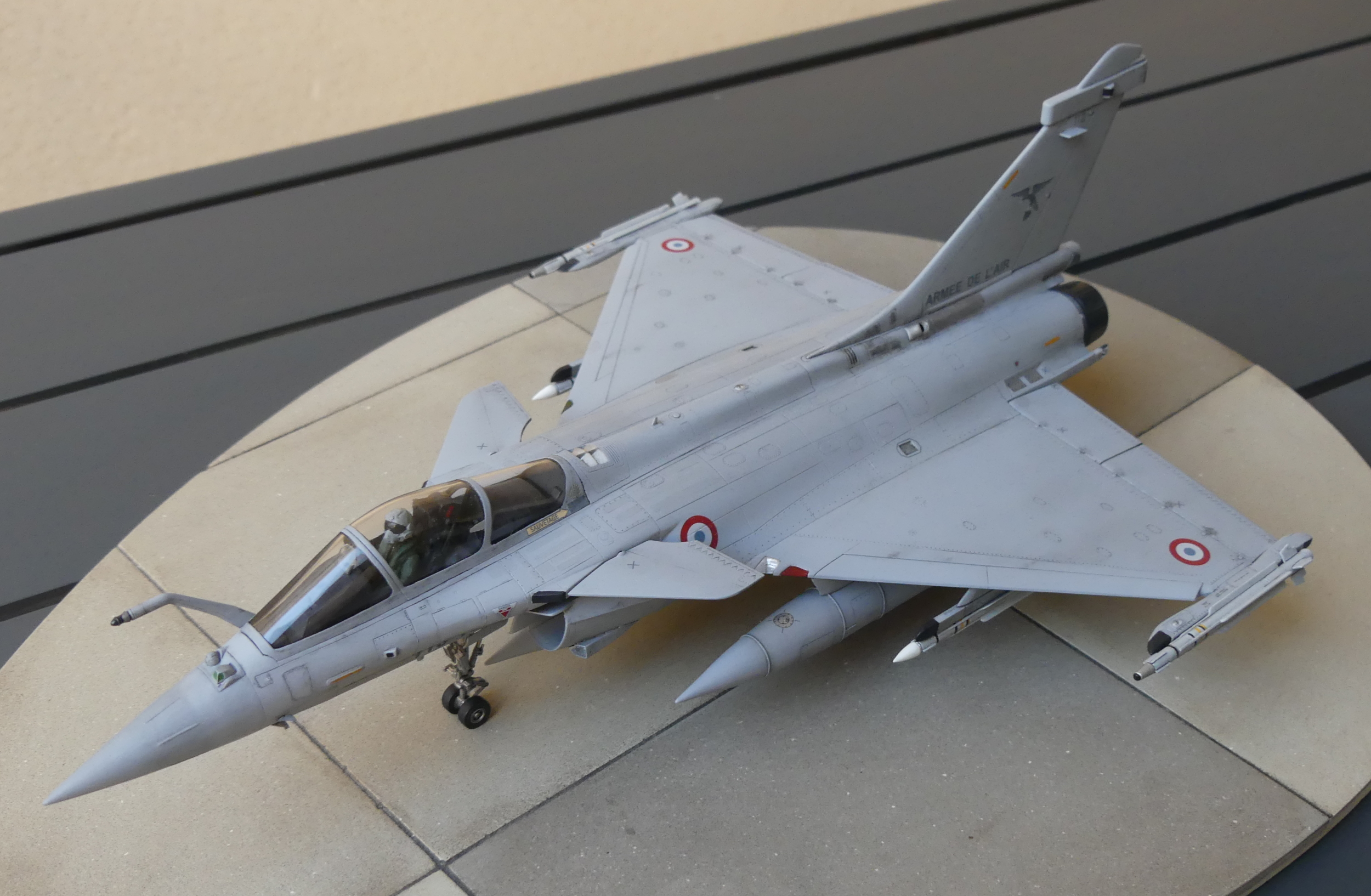 Rafale C Harmattan, Revell/ACE, 1/48 P1020848