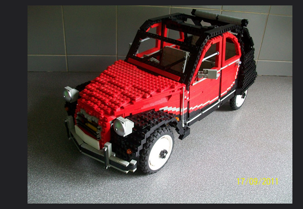 NicoBarrettbrickbuil.png