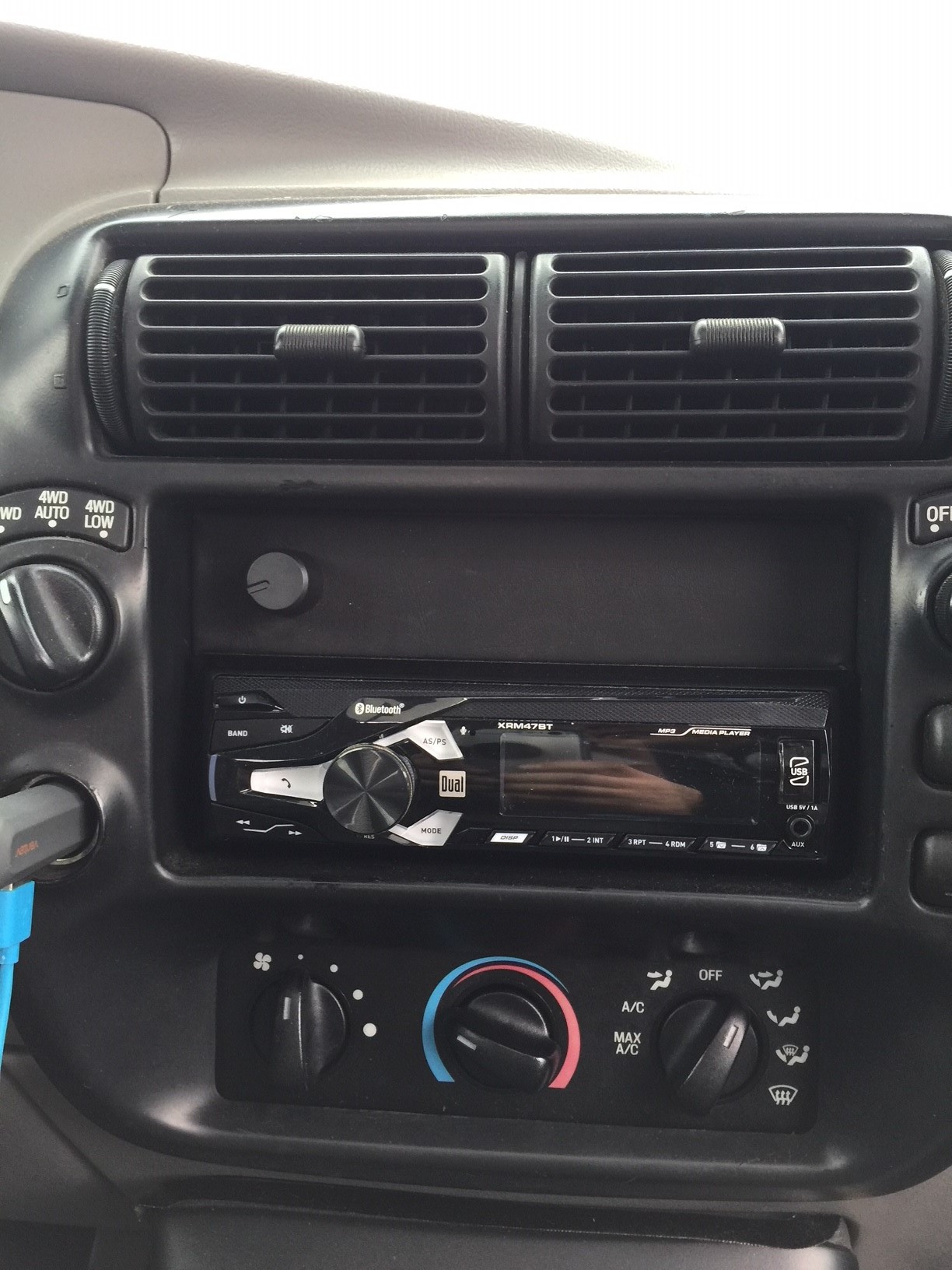 Gen2 - Simple - Sound System Upgrade | Ford Explorer and Ford Ranger ...