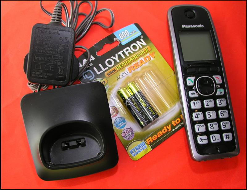 Panasonic KXTGA660E HANDSET Charger & Batteries, For KXTG6621E