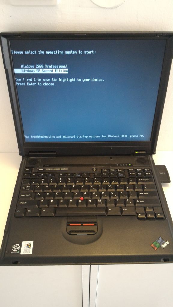Surprise addition to collection: A21m *PICS* - Thinkpads Forum