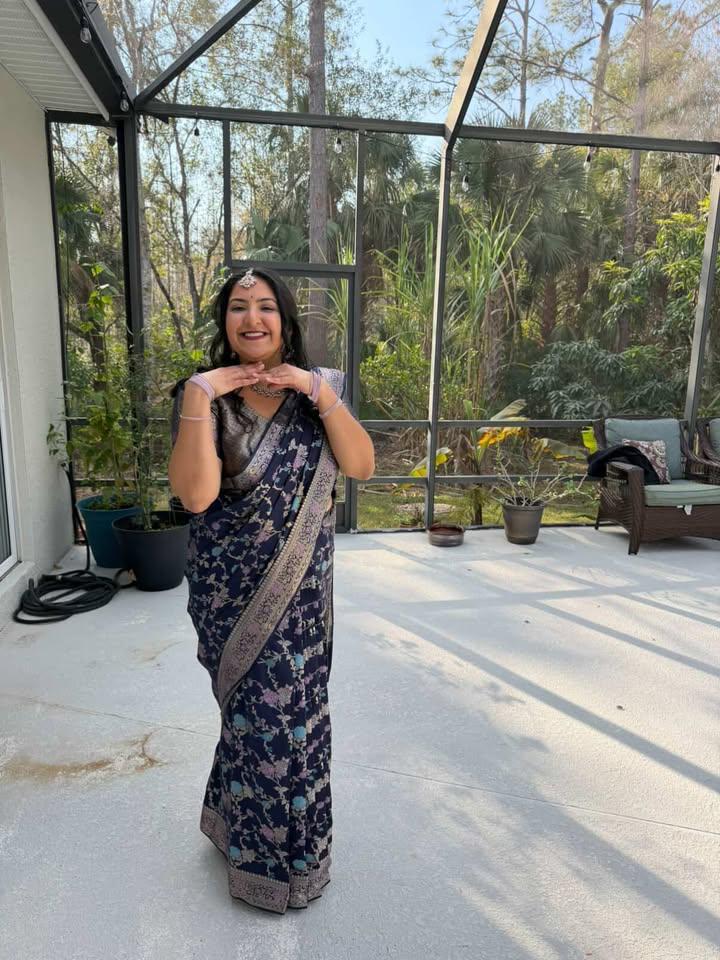Customer celebrating a festival in a Katansi Banarasi silk saree